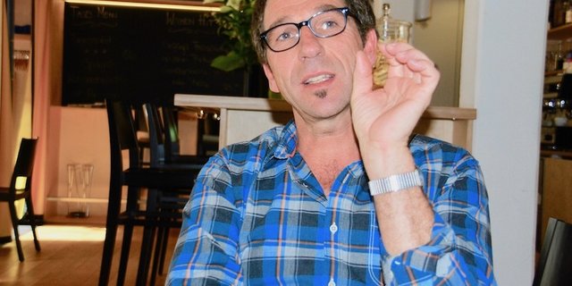 Cornel Rimle beantwortet Fragen aus dem Lebensalltag von Bäuerinnen und Bauern. (Bild zVg/Cornel Rimle)