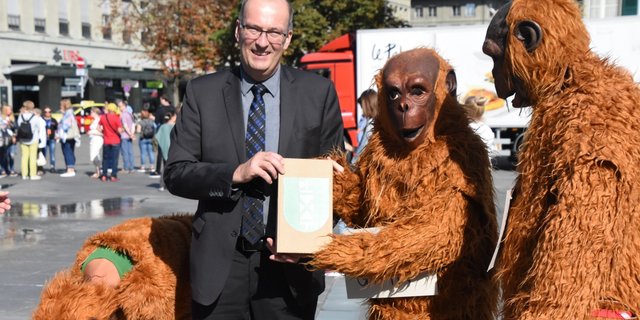 Die Palmöl-Koalition konnte innert kürzester Zeit zahlreiche Unterschriften sammeln. (Bild zVg)